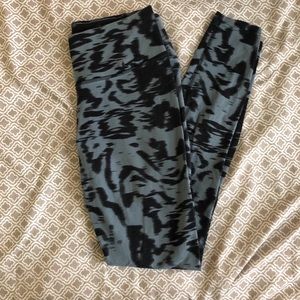 ❌SOLD❌ Women’s Nike Dri-Fit leggings